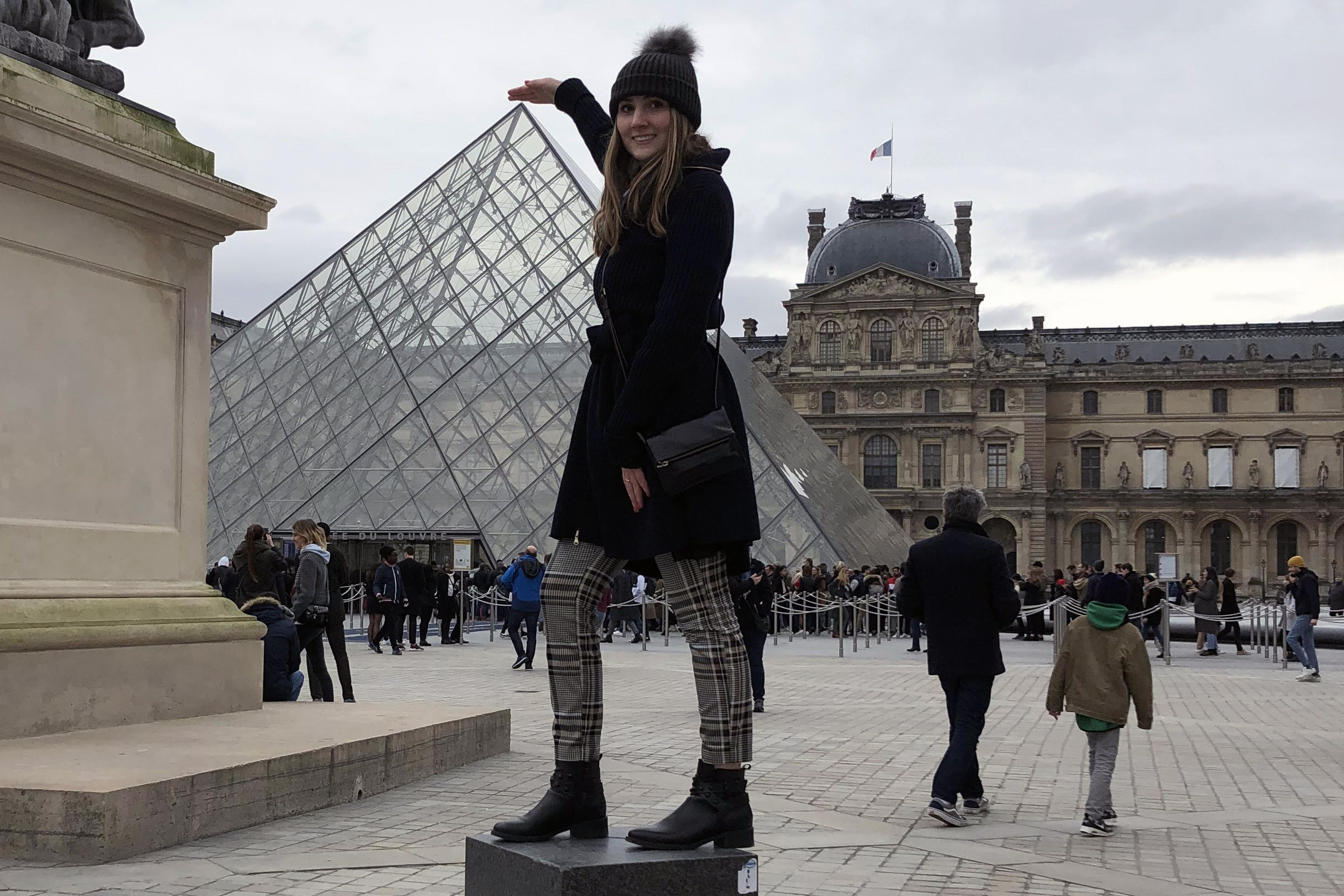 Isabella Scalise in front of the Louvre in Paris.