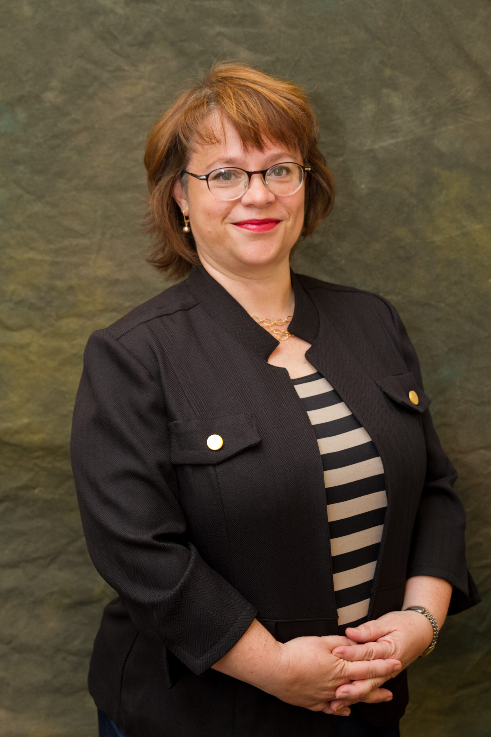 Professional portrait of Kim Arndts