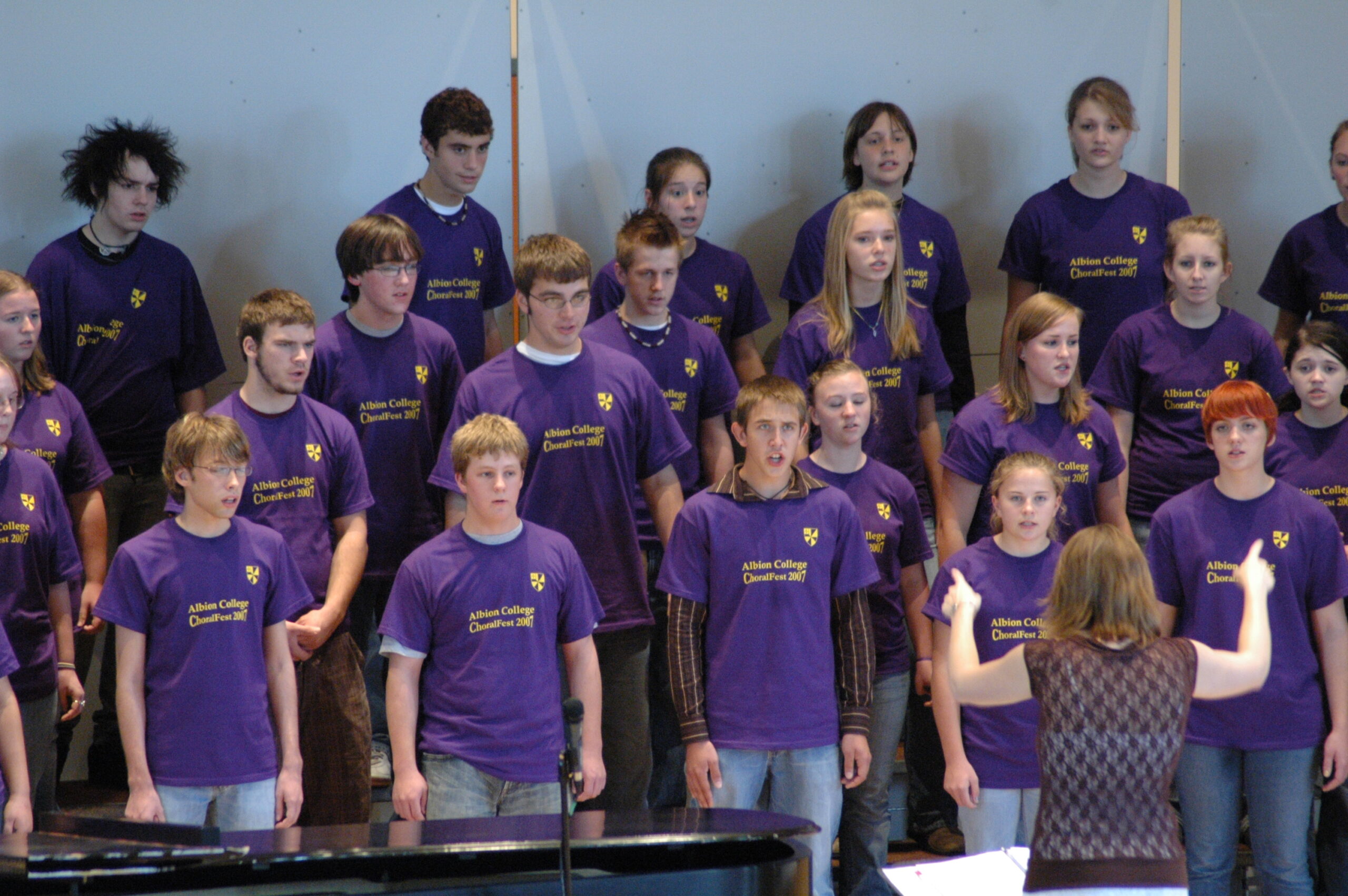 Students performing in Choralfest 2007.