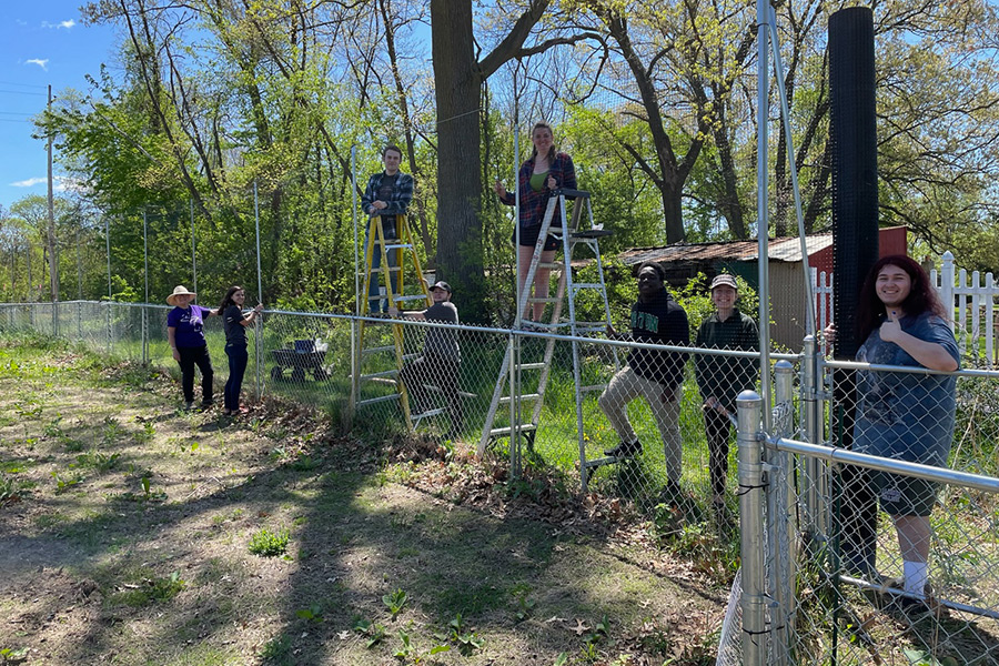 Left to right: Professor Trisha Franzen; Sheridan Leinbach, ’24; Justin Loukotka, ’23; AJ Bieber, ’23; Sustainability Coordinator Daisy Hall; Axel Awey, ’25; Ashlynn Reed, ’24; Octo Morales, ’25.